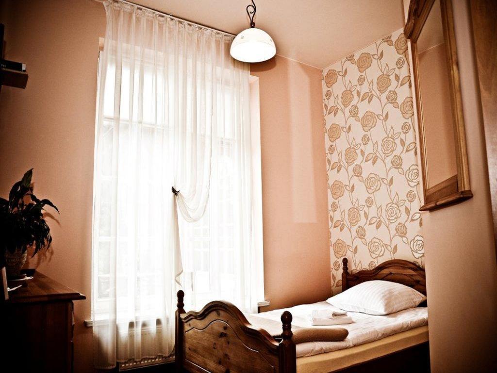 Pensjonat Zacisze Plewiska Kamer foto